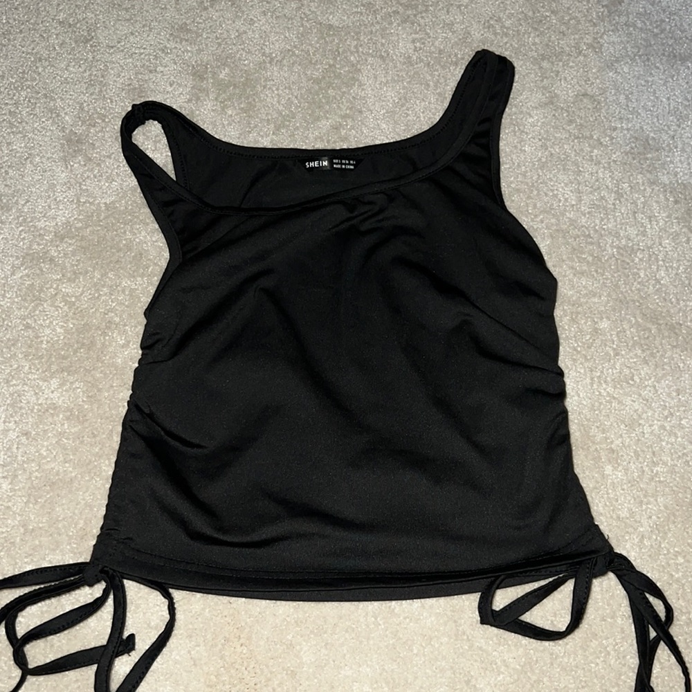 Black Tank